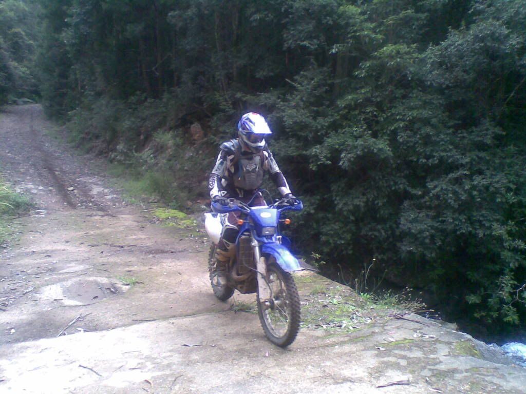 19032011002.jpg