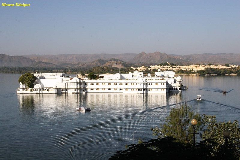 Join Filmi Tarka Group for Lovely Mails....!!!!!