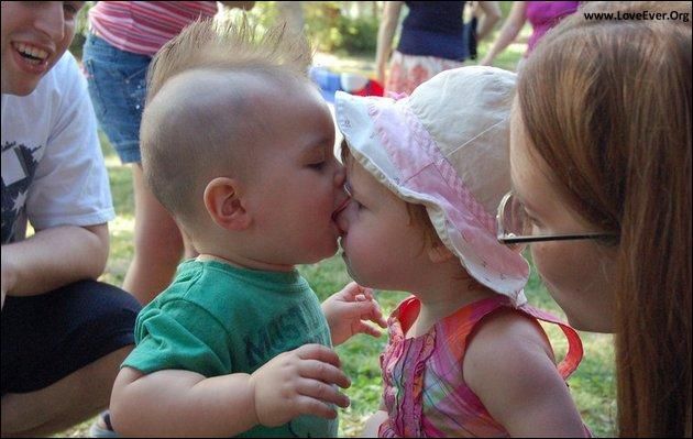 Join Love Ever Groups for Lovely Mails LE_GROUPS_PIC