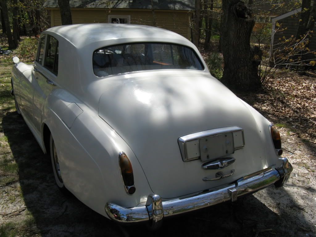 Car002.jpg
