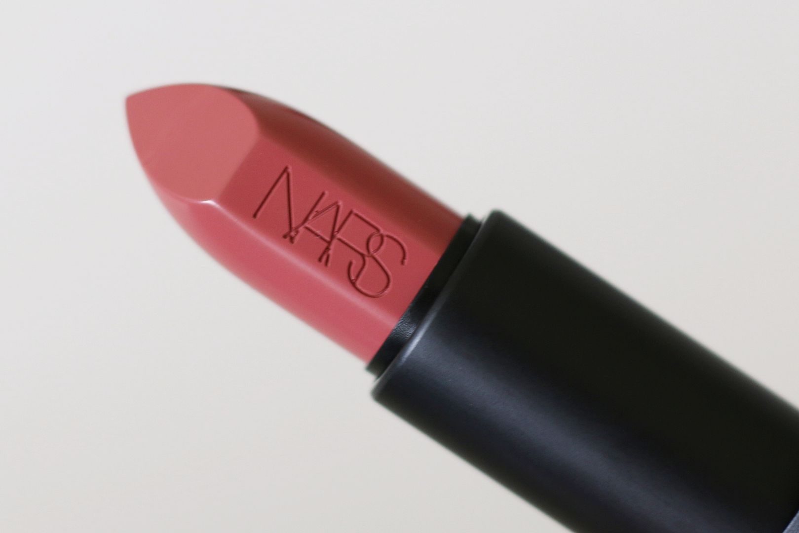 NARS Audacious Anita
