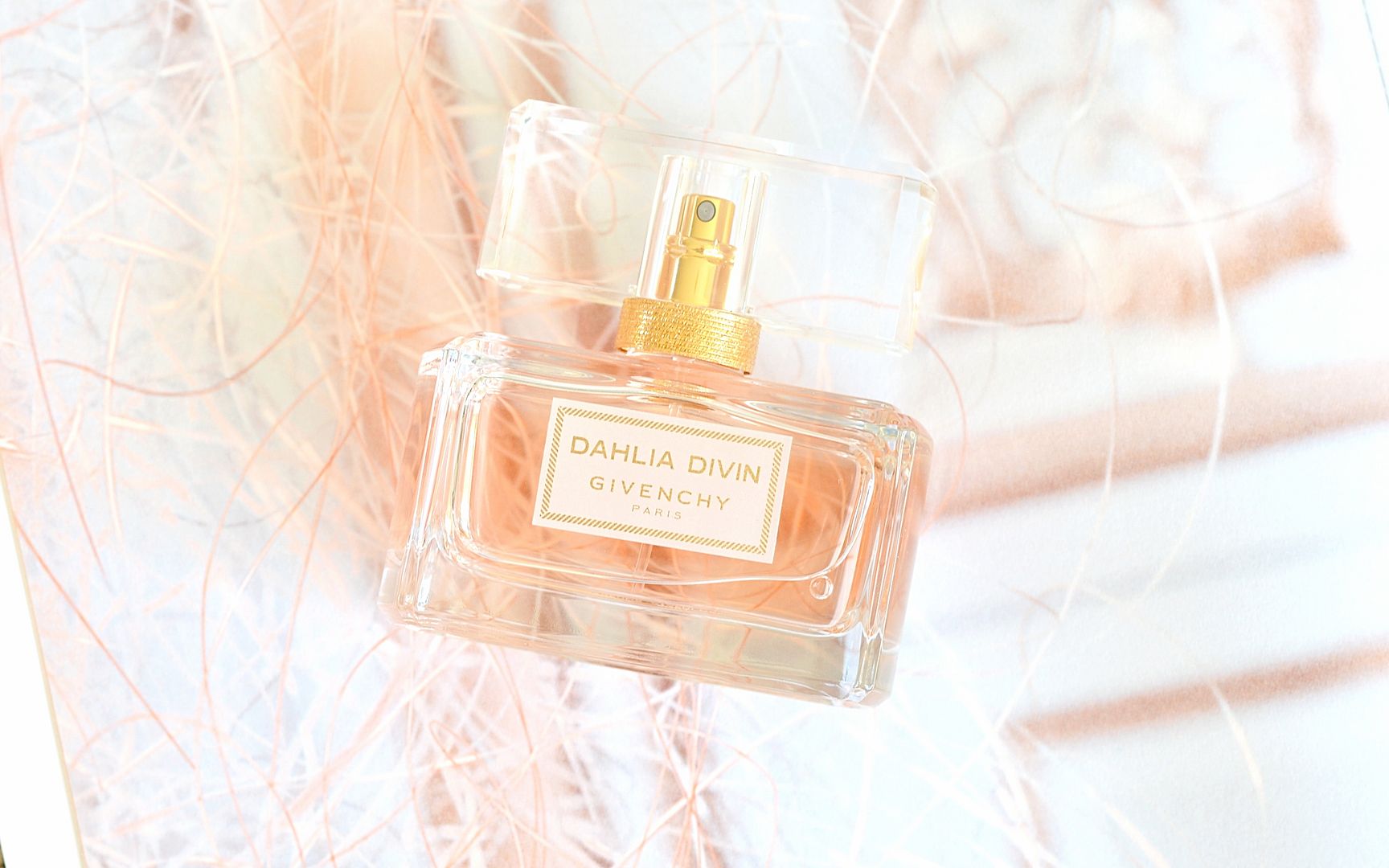 givenchy dahlia divin