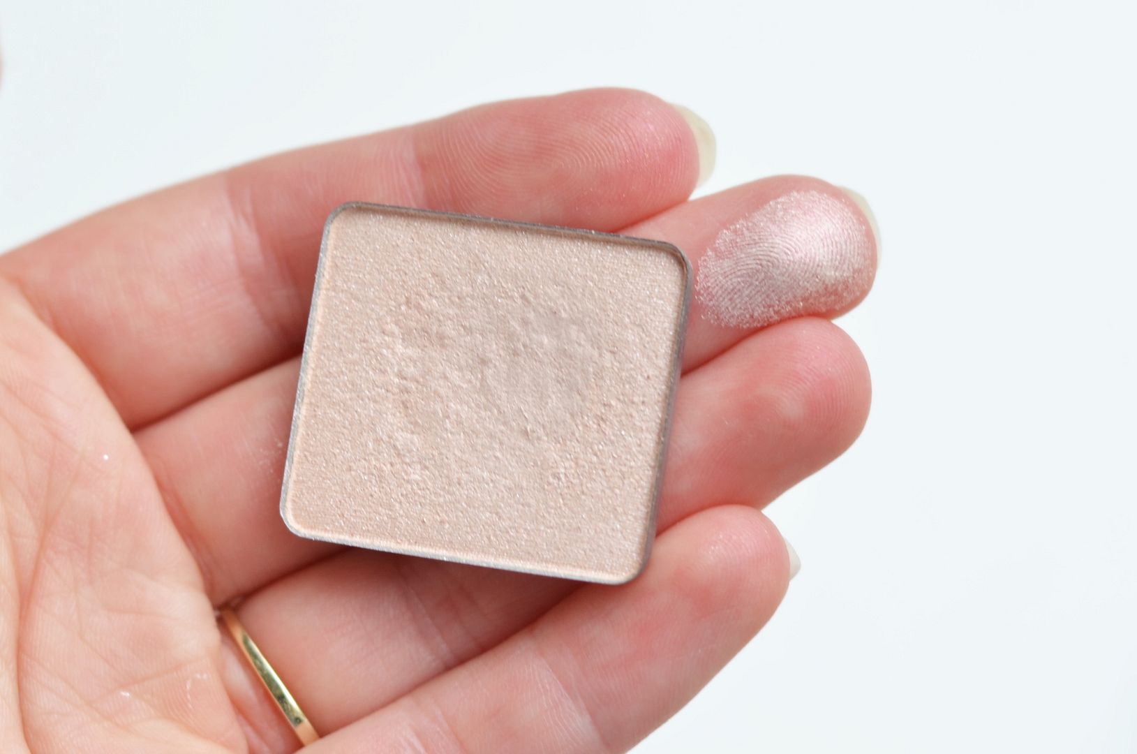 inglot