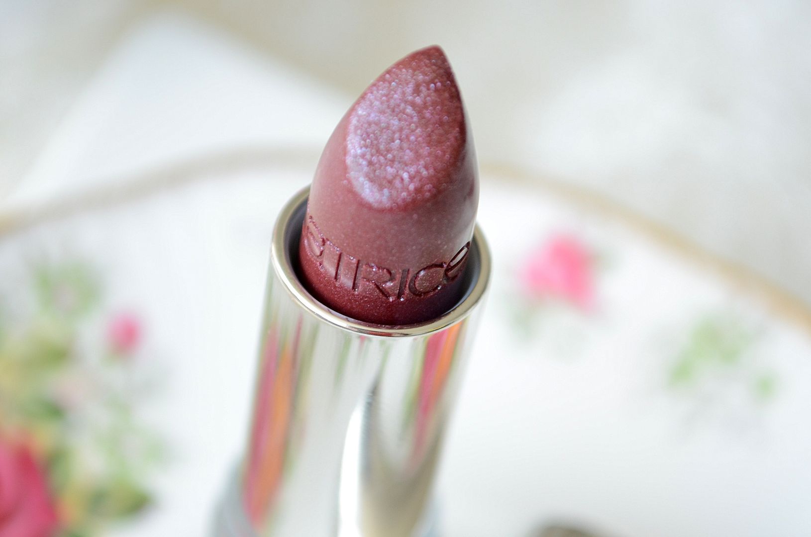 Catrice Ultimate Shine Lipstick: The Worlds Grapest 7juli154 Catrice Ultimate Shine Lipstick: The Worlds Grapest