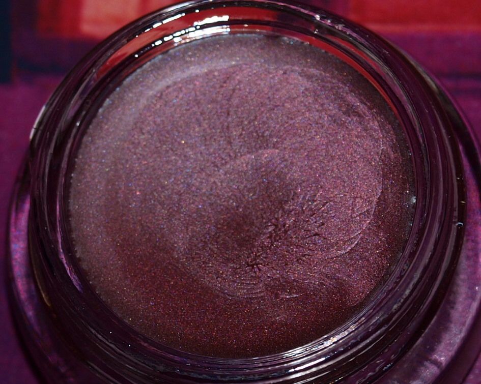 Benefit Cream Shadow Stiletto