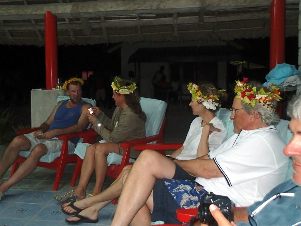 http://i567.photobucket.com/albums/ss117/livetoofish/Christmas%20Island%202013/20A1024x768_zps9cacf390.jpg