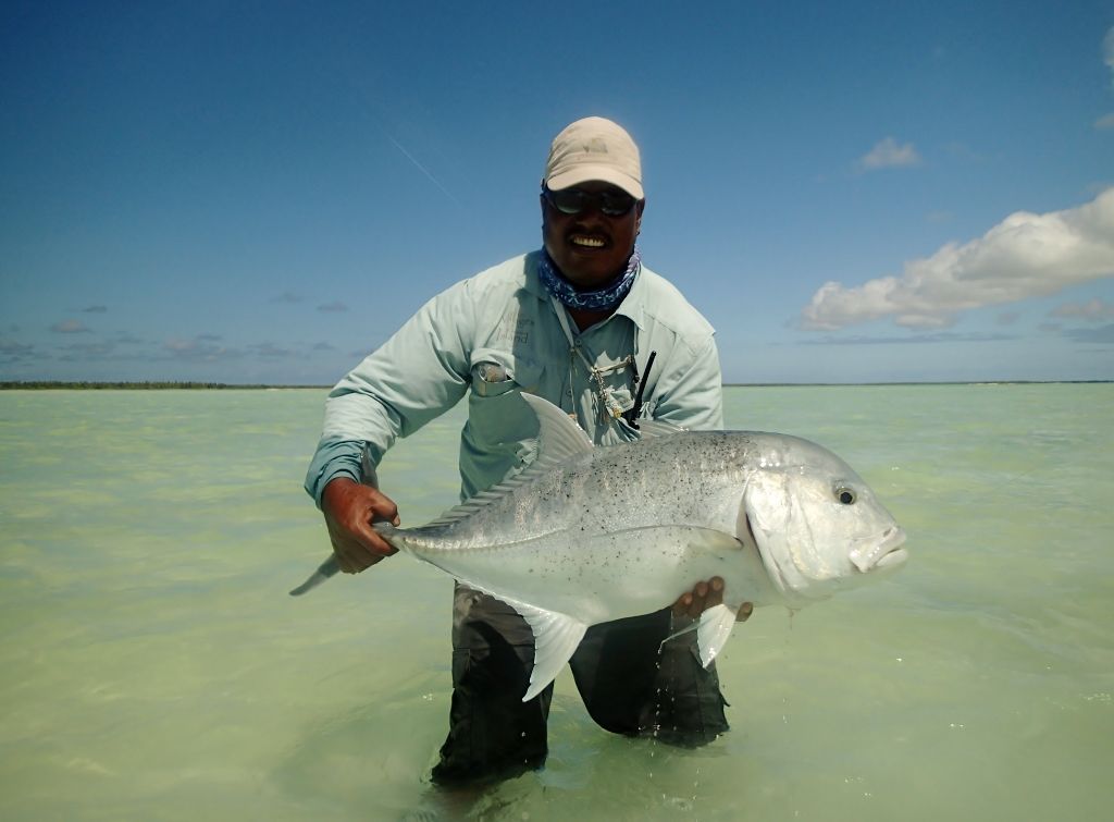 http://i567.photobucket.com/albums/ss117/livetoofish/Christmas%20Island%202013/27B1024x755_zpsc96e4fd0.jpg