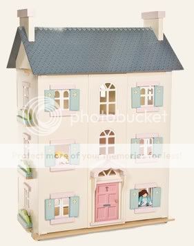 le toy van cherry tree hall