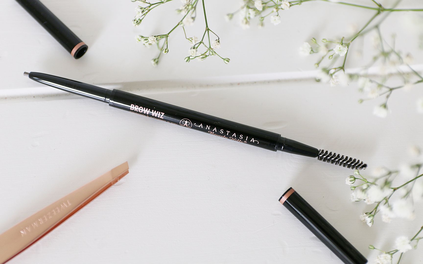 anastasia brow wiz
